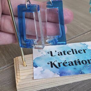 Boucle d'oreille bleu